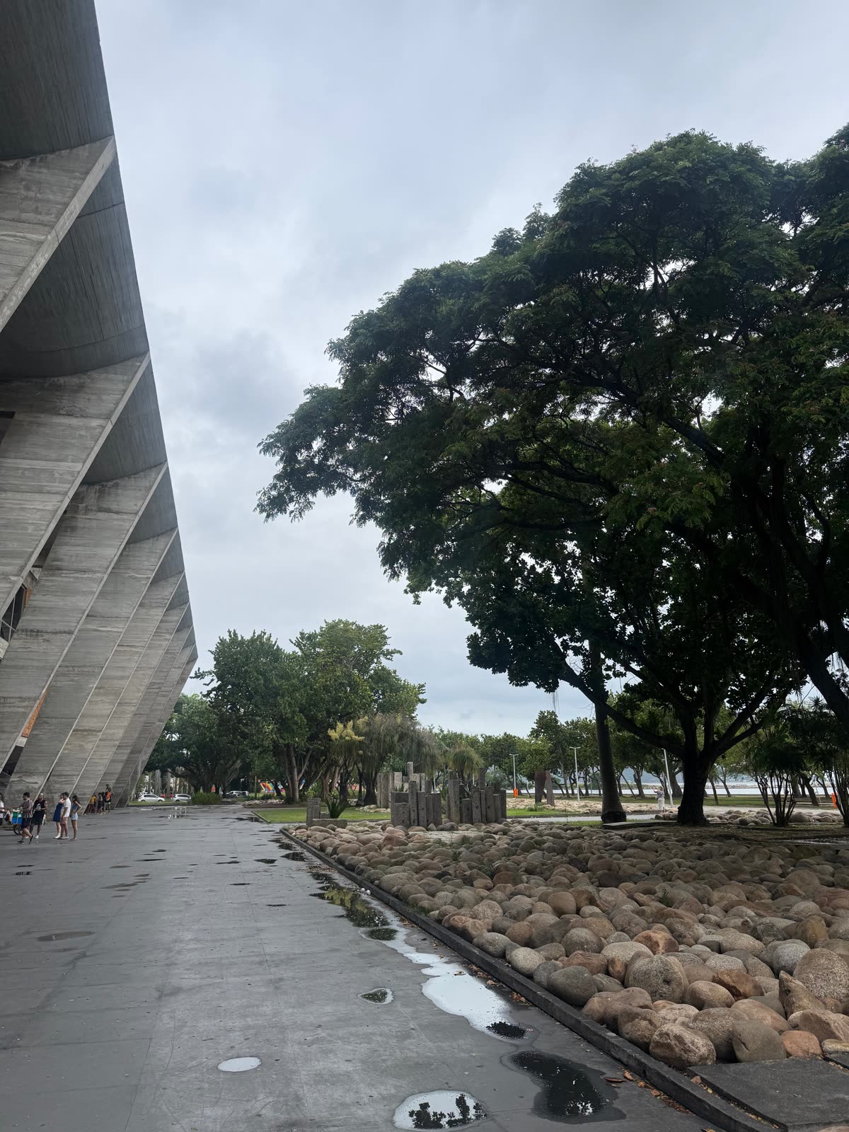 O MAM e os jardins de Burle Marx no Aterro.